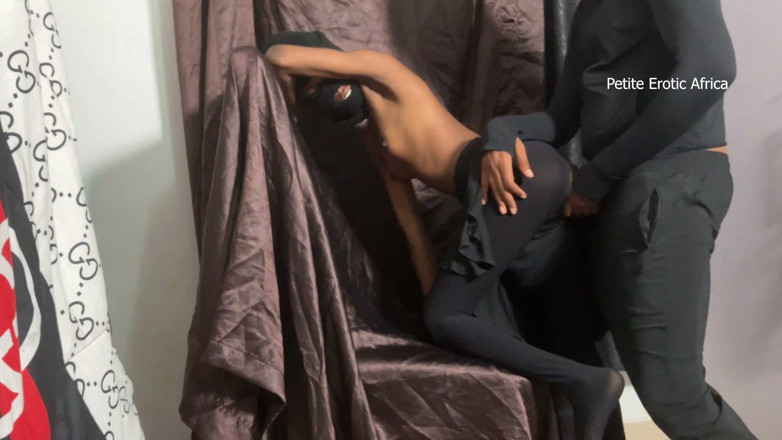 Petite Erotic Africa: Tiny Lovet Ride Me Sitting