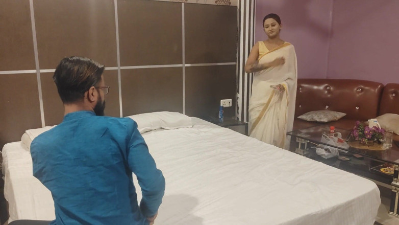 Anjalisingh_sexy: Distracția cumnatului indian desi Bidhba - Sex cu prietenul