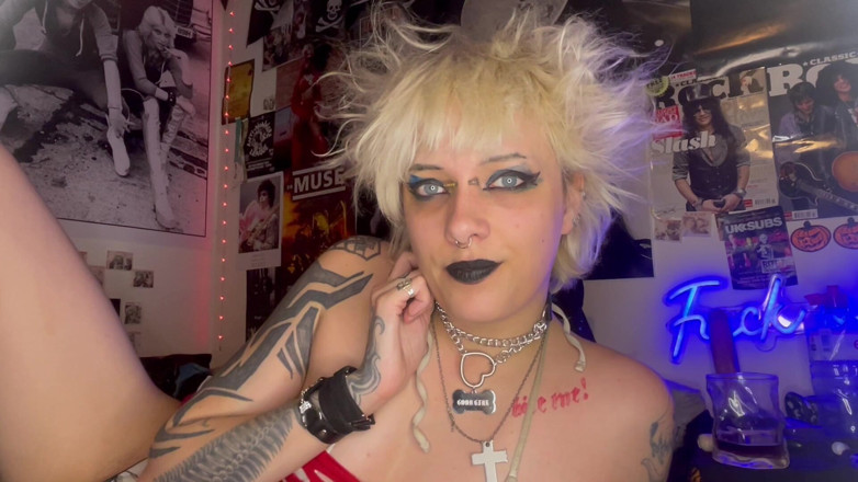 Glitterqueen1999: Ia-mi virginitatea vitreg penectomy este atât de mică