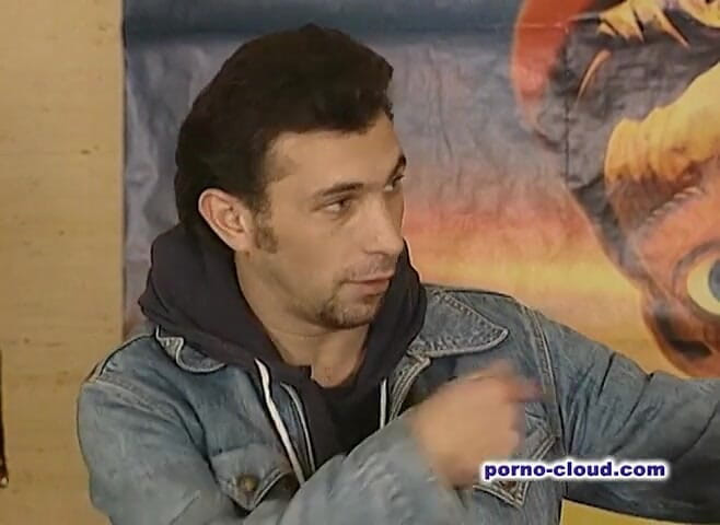 Porno Cloud: Vecchia e giovane sessione di fisting - DVD