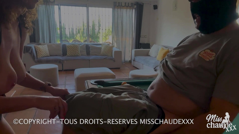Misschaudexxx: Misschaudexxx, Brudne I Hardkorowe Ruchanie Na Stole Bilardowym