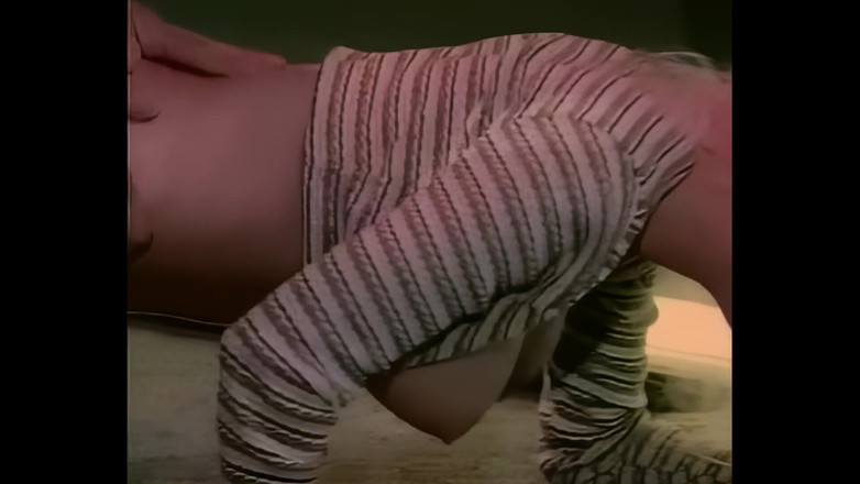 Vintage megastore: Impresionante Cara De Ángel Con Enormes Tetas Disfruta De Una Gran...