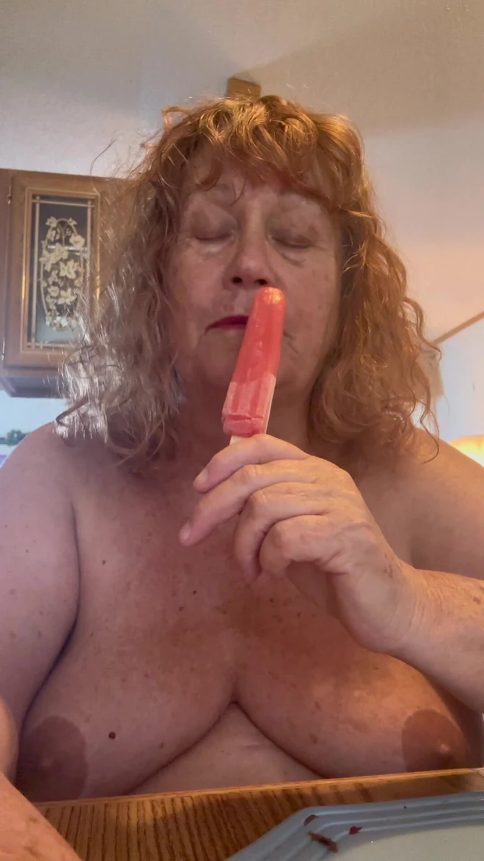 Big Ass 4 U: Testing My Cock Sucking Skills on That Popsicle