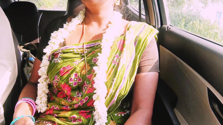 Telugu honey lips: Telugu stiefmoeder autoseks met stiefzoes