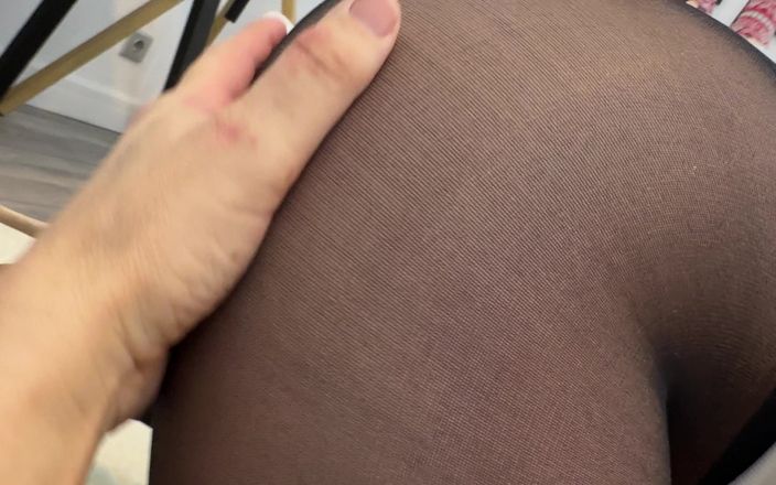 Pantyhose me porn videos: Зріла гілфа Стелла отримує в колготки, пробує головою, відео від першої особи