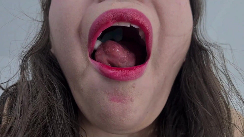 Alice H: Giantess Eats You