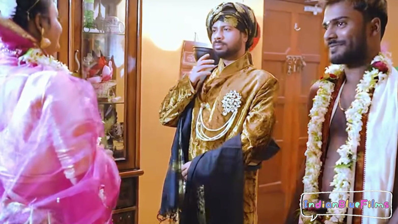 IndianBlueFilms: Zelf bar