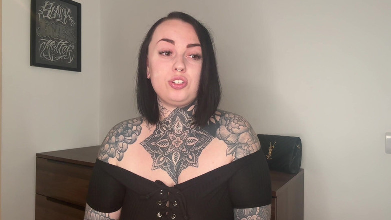 Miss Valentina: O fată agresivă puternică te distruge