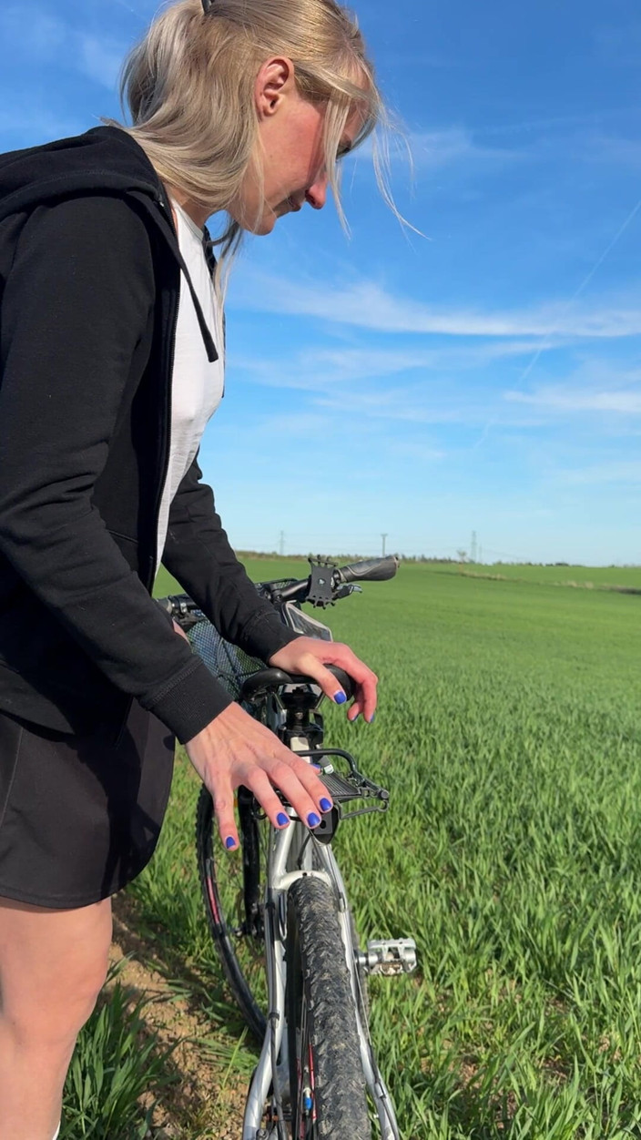 Dina Light: Riding Naughty