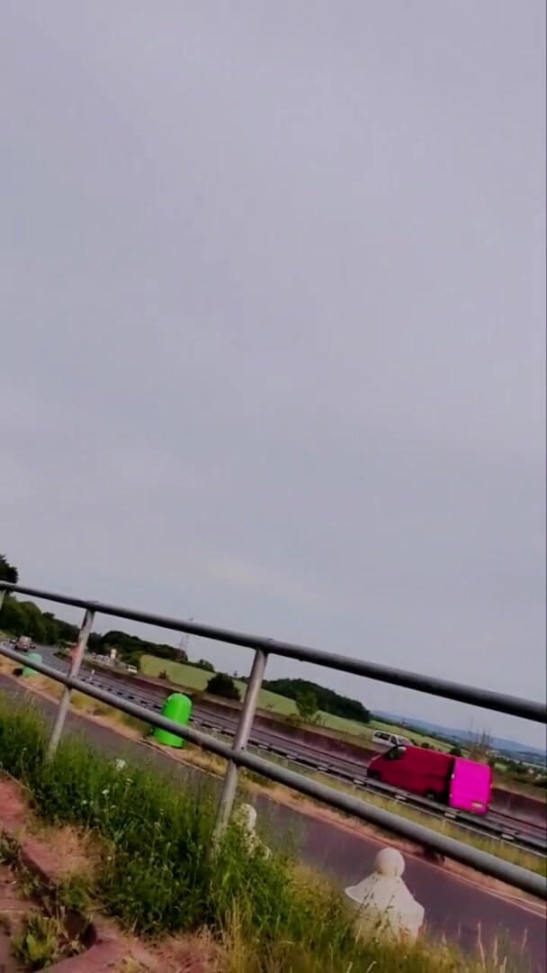Slutboyben: Slutboyben Cam4 highway exhibicionista