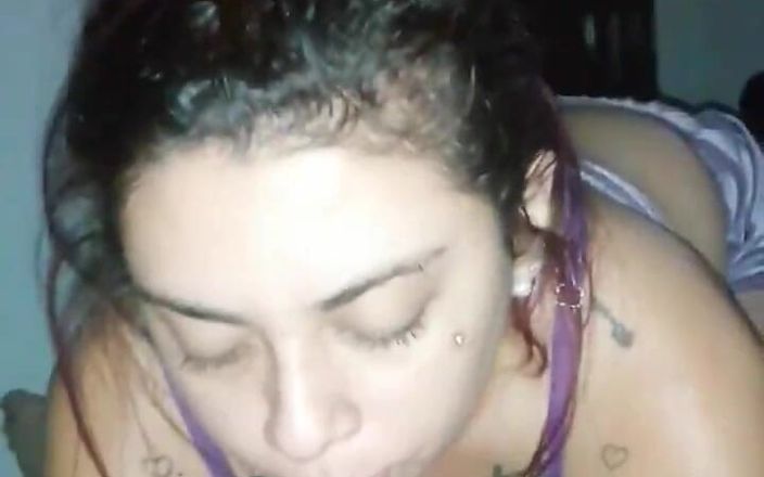 DiablaLatinaTour: 美丽的单身妈妈同意记录一个 noporn