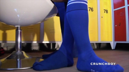 Crunch Boy: Doi băieți sportivi se fut într-un vestiar