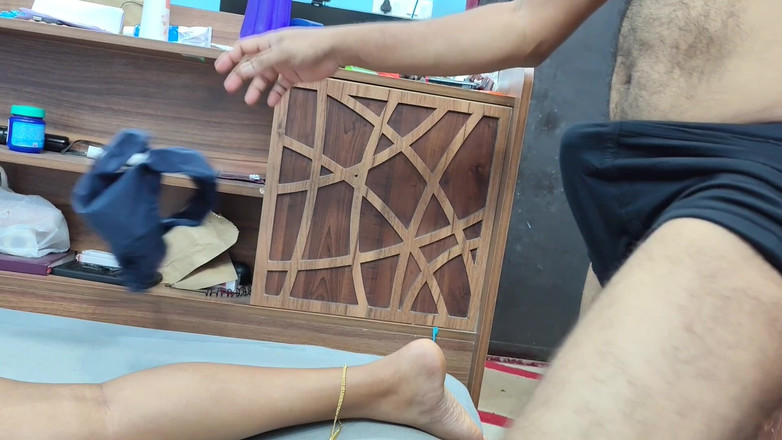 Vaishnavysharunraj: भारतीय रंडी पत्नी की पति के साथ हॉट नाइटी चुदाई और चूत चाटना भाग - 5