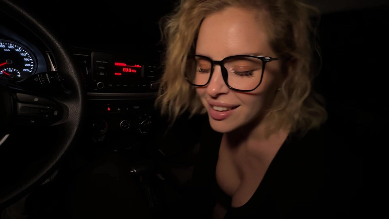 Booty frutti: Desperate Taxi Driver Takes Payment in a Way He Never...