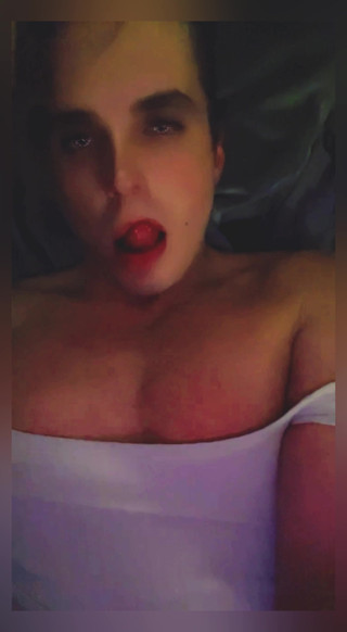 Amandatrap: Jsem femboy děvka s velkým zadkem a miluje sání a šukání