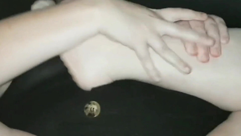 Real homemade BBW BBC porn: Youngenglishbbw BBC Nata4sex - Dedilhando minha bunda e buceta