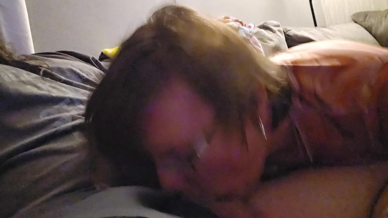 Funhousewife69: Date nite, jetzt zeit für meinen nachtisch, schluck sperma