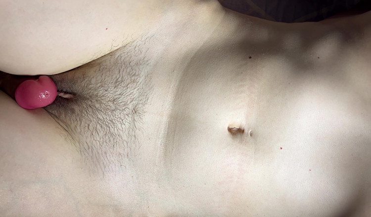 LolaLola: Zbliżenie Jebanie macochy-mamuśki z owłosioną cipką i wytryskiem