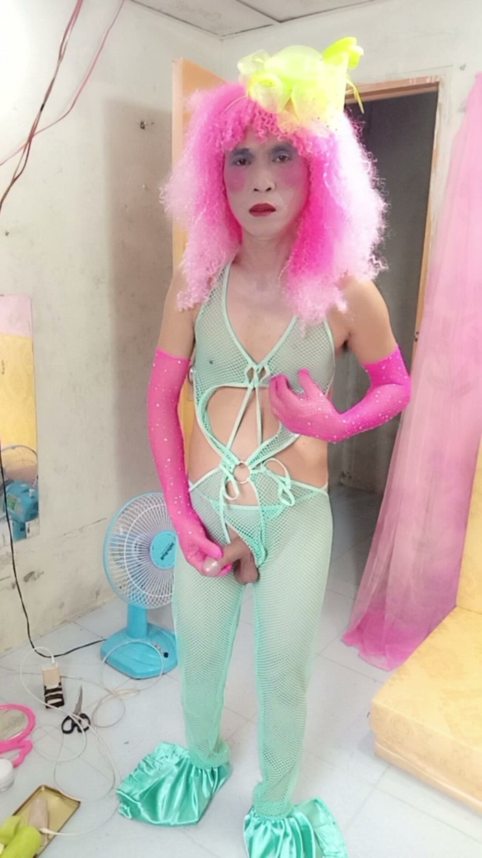 nguyen dang thien tri: Oanh le transgender seksi kıyafetler giyiyor porno cucu çok fazla zevk