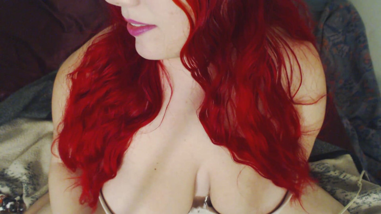 Scarlet Vixen: 美しい苦痛が激しく射精する