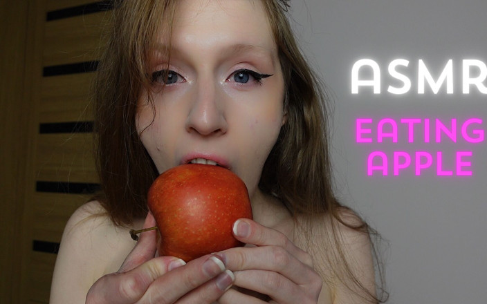 HotRedWildcat: Asmr Eating Apple Naked