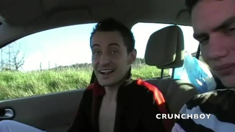 Crunch Boy: Niko โดน twink เซ็กซี่เย็ดโชว์นอกสถานที่แบบลับๆ