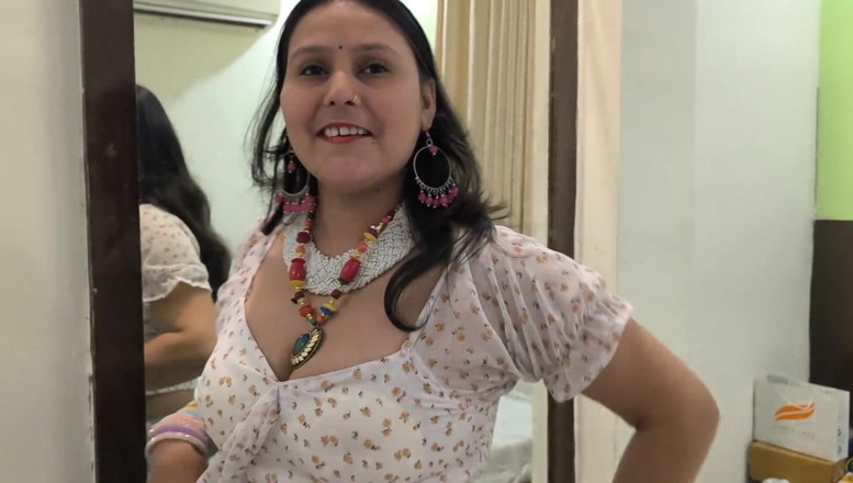 pujaprem: Futai în hotelul Oyo la Delhi