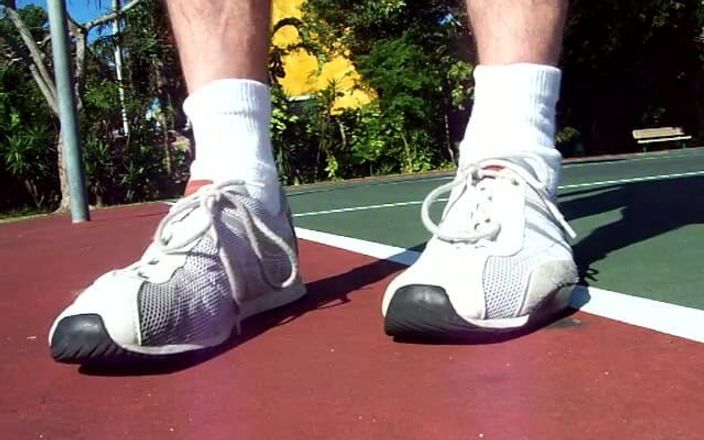 Hairyartist: Sulor till sneakers till sulor från hairyartist Will