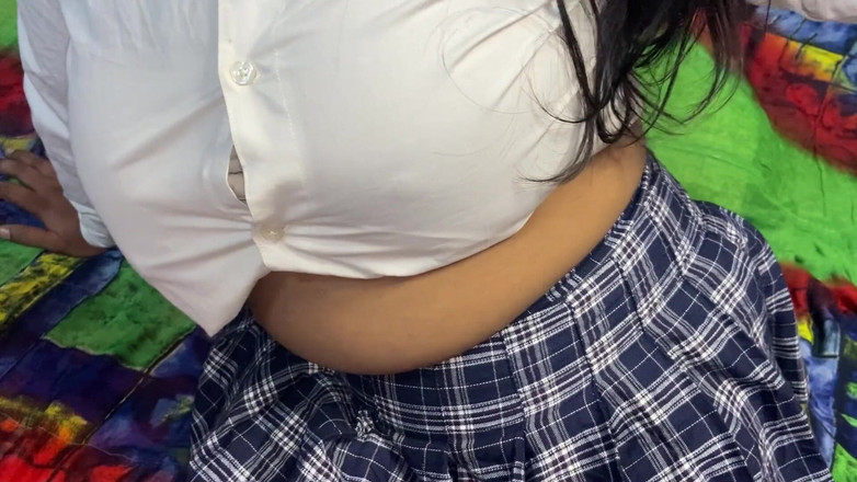 Angoori: 발리우드 바나나 드라마