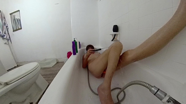 Lizzy Yum: Lizzy yum sd giugno 2025 masturbazione dilatando il bagno amatoriale al...
