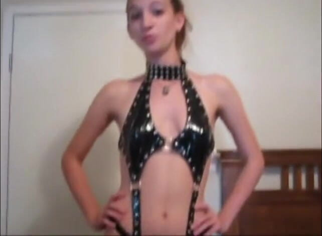Femdom Austria: She mocks your penis size