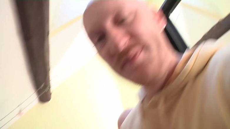 German amateur - 100% German hardcore videos: Lezzetli esmer erkek arkadaşının önünde oyuncu seçmelerinde sikişiyor