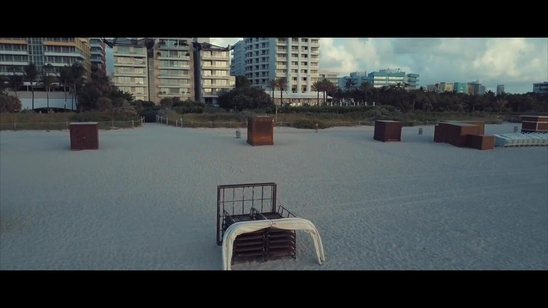 Piper Blush: South Beach Tourism