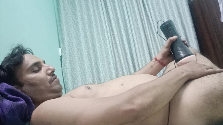Rajasthani-old-lover: Indický desi policista nevlastní otec má sex se sousedem nevlastním...