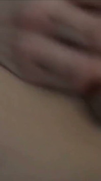Tânăr gay-baoise de la cei doi prieteni ai săi