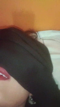Adik tiri saya meminta seks keras penuh gaya doggy kongkek Queen4desi