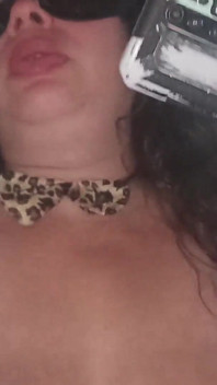 My Wife Leopard Scratches and Sucks Non-stop