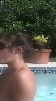 My Cunt and Me at the Hotelpool