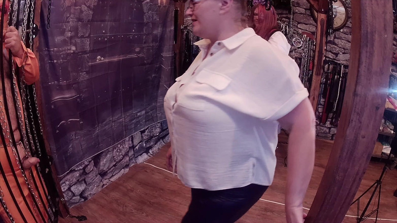 Aaexperiencesltd: Phần 1. các bà chủ, mr swine cock và các fan...