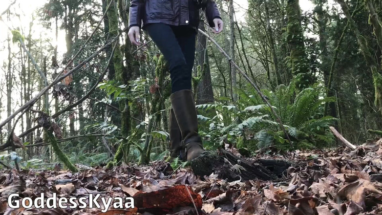 Kyaa Chimera: 被我泥泞的靴子奴役