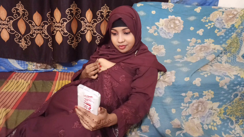 Bangla Academy: _toma sexy urmărind filme porno cu sora vitregă musulmană hijabs și...