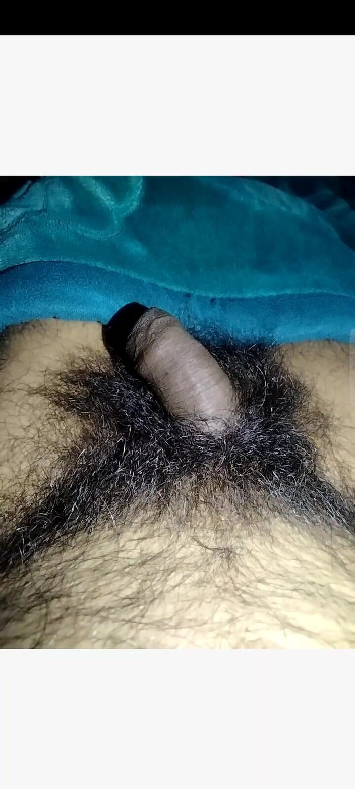 Hot_bobby: Desi Ấn Độ thủ dâm con cu to