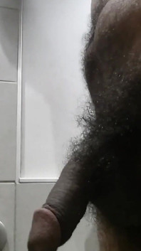 Il mio cazzo tutto in faccia: sborrata enorme