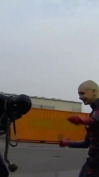 Pussy licking in gas mask humiliating