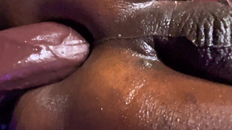 Ms300 Sarazia Exotic: Hitam Besar &amp; Berkrim Bahagian 1