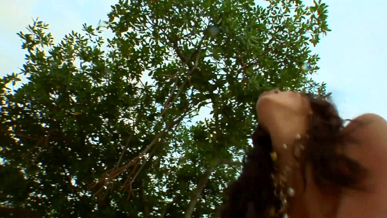 THAGSON: Threesome and orgies outdoor