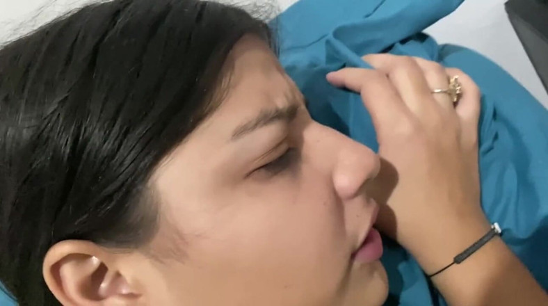 mackencie29: Przyrodni brat, proszę, pieprzyć moją pochwę, chcę, żebyś mnie przeleciał naprawdę...