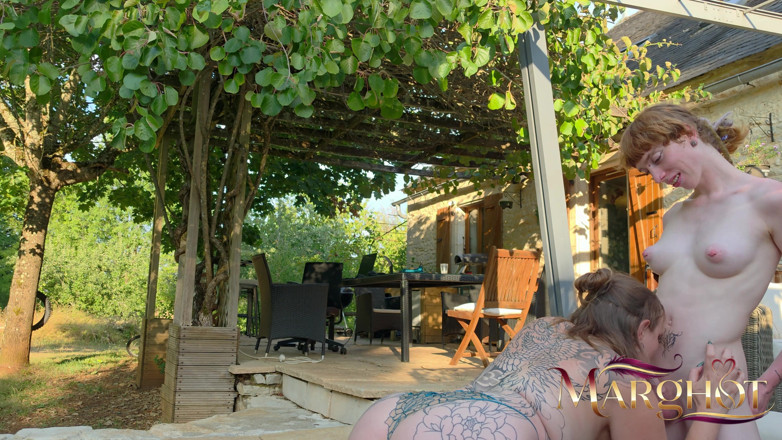 Marghot and tgirls: Een bareback driehoek met mijn alternatieve transvriendin en mijn man,...