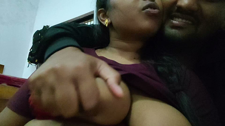 Premi pooja: Girlfriend &amp; Boyfriend Desi Hot Boobs Videos, XXX Big Boobs Desi...