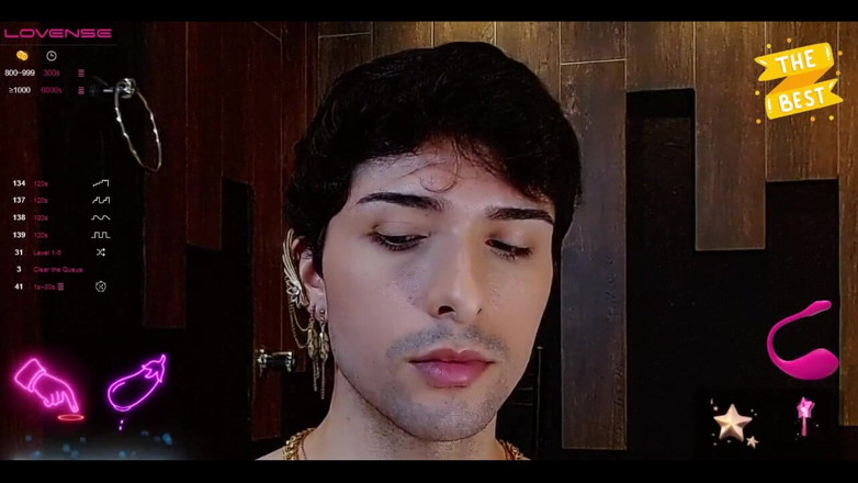 Diego_latinboy: Yüzümde süt istiyorum